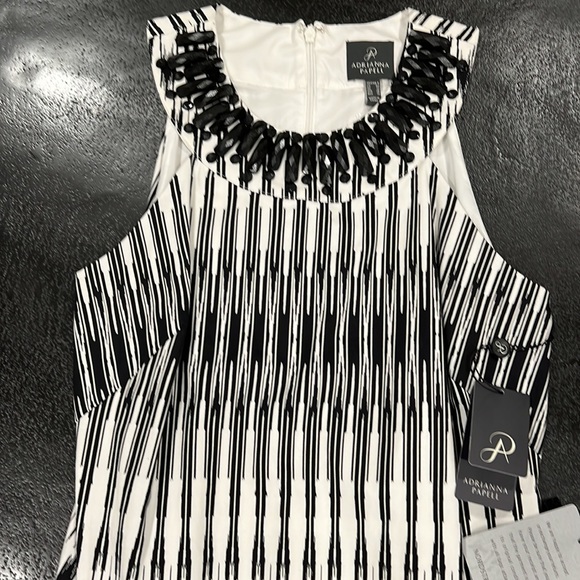 Adrianna Papell Black and White Print Shift Dress Size 8 - Picture 9 of 10